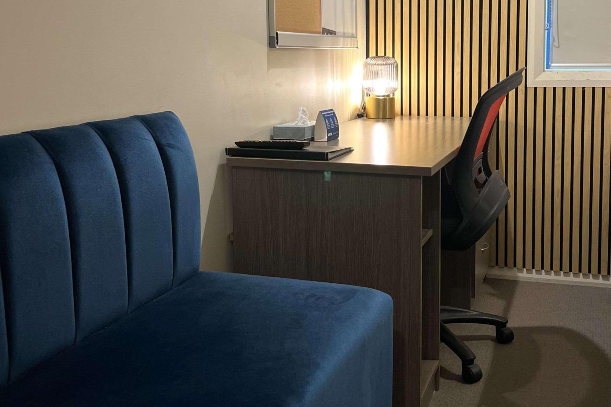 Inn Comfort Serenity
