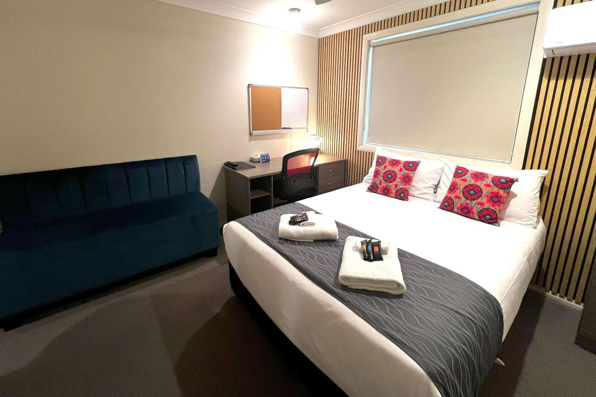 Inn Comfort Serenity